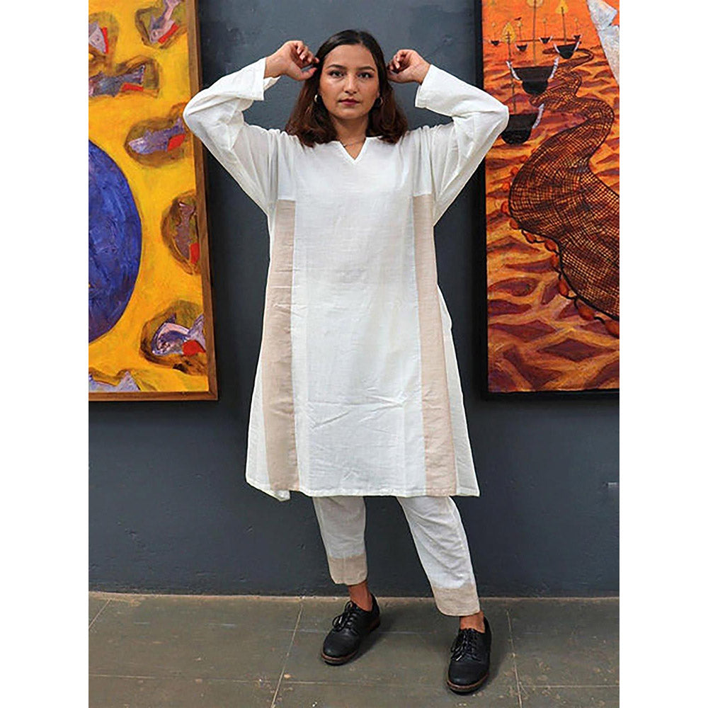 Chidiyaa Handwoven Cotton Milk Kurta with Pant