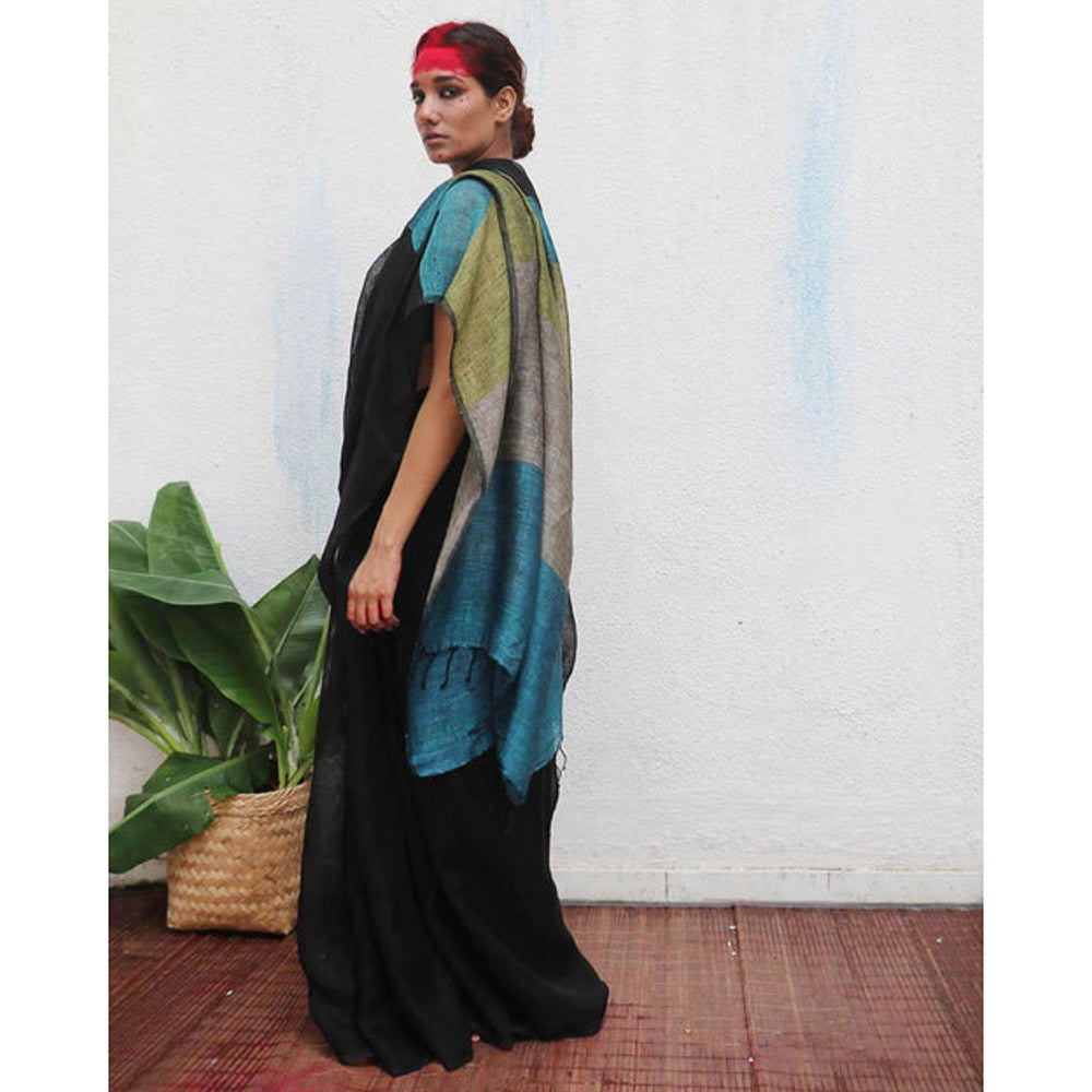 Chidiyaa Virupakshi Black Handwoven Linen Saree with Unstitched Blouse - Kali