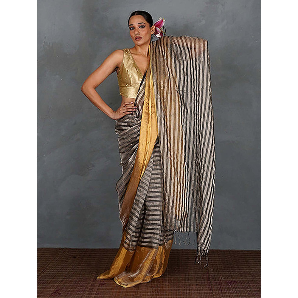 Chidiyaa Burn Soft Handwoven Linen Saree with Unstitched Blouse