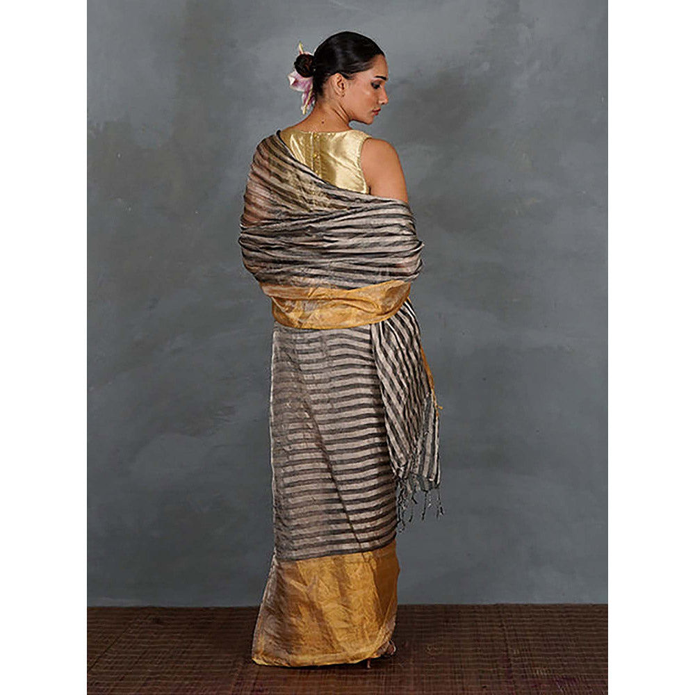 Chidiyaa Burn Soft Handwoven Linen Saree with Unstitched Blouse