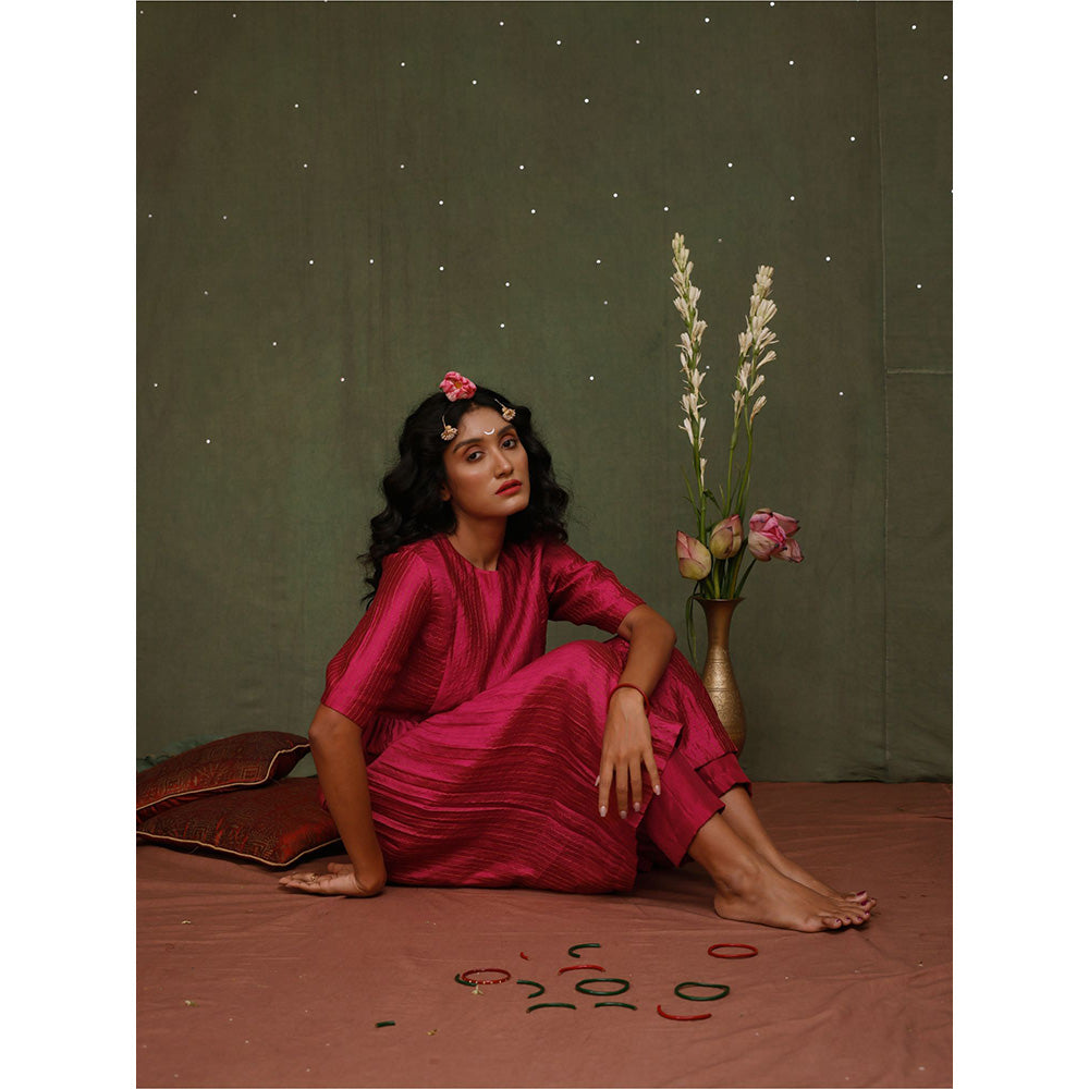 Chokhi Chorri Pink Kuchi Kurta (Set of 2)