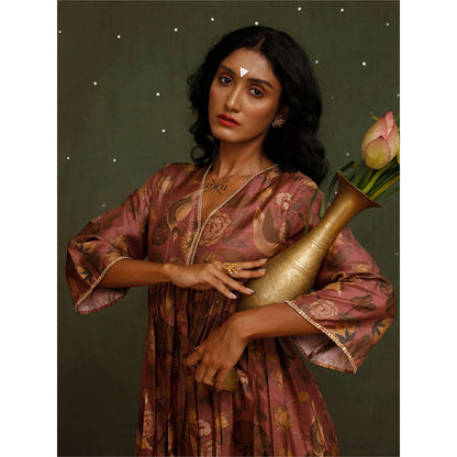 Chokhi Chorri Pink Nakshatra Kurta (Set of 2)