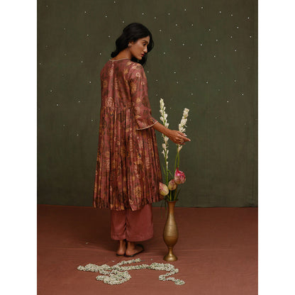 Chokhi Chorri Pink Nakshatra Kurta (Set of 2)