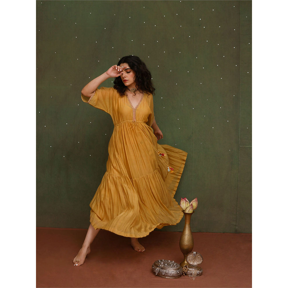 Chokhi Chorri Yellow Chandrama Maxi Dress with Inner (Set of 2)