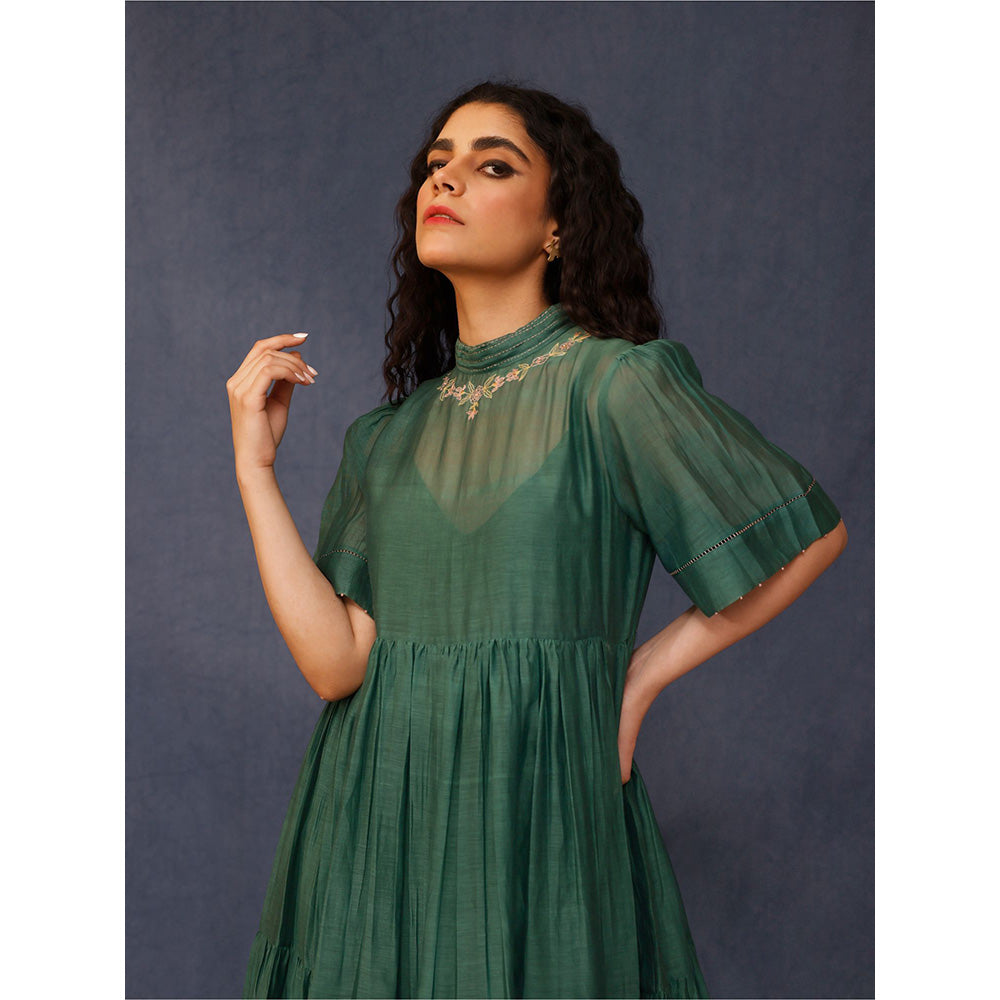 Chokhi Chorri Green Mona Maxi Dress with Inner (Set of 2)