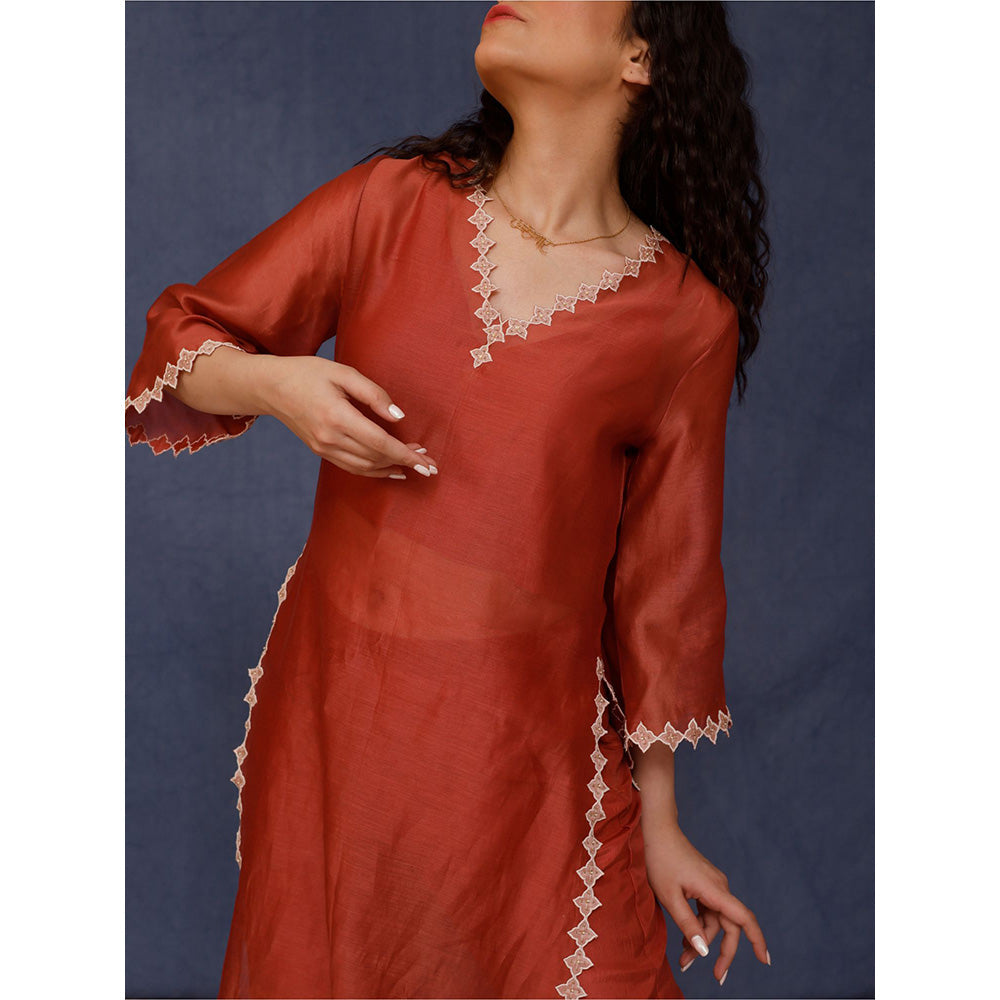 Chokhi Chorri Red Azin Kurta (Set of 3)