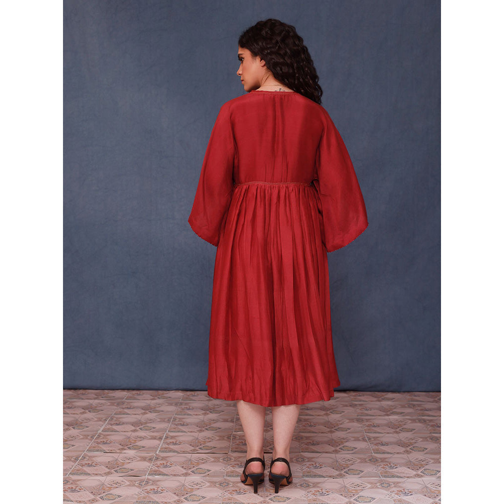 Chokhi Chorri Red Azar Midi Dress with Inner (Set of 2)