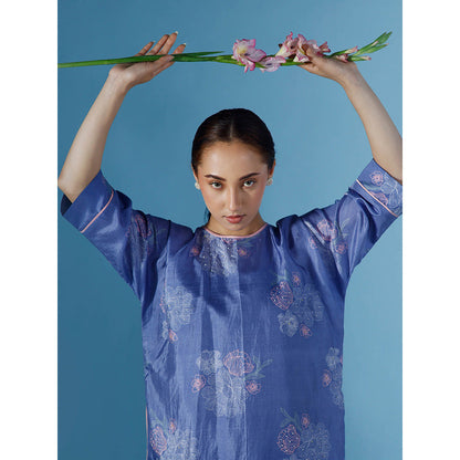 Chokhi Chorri Alessa Kurta with Pant (Set of 2)