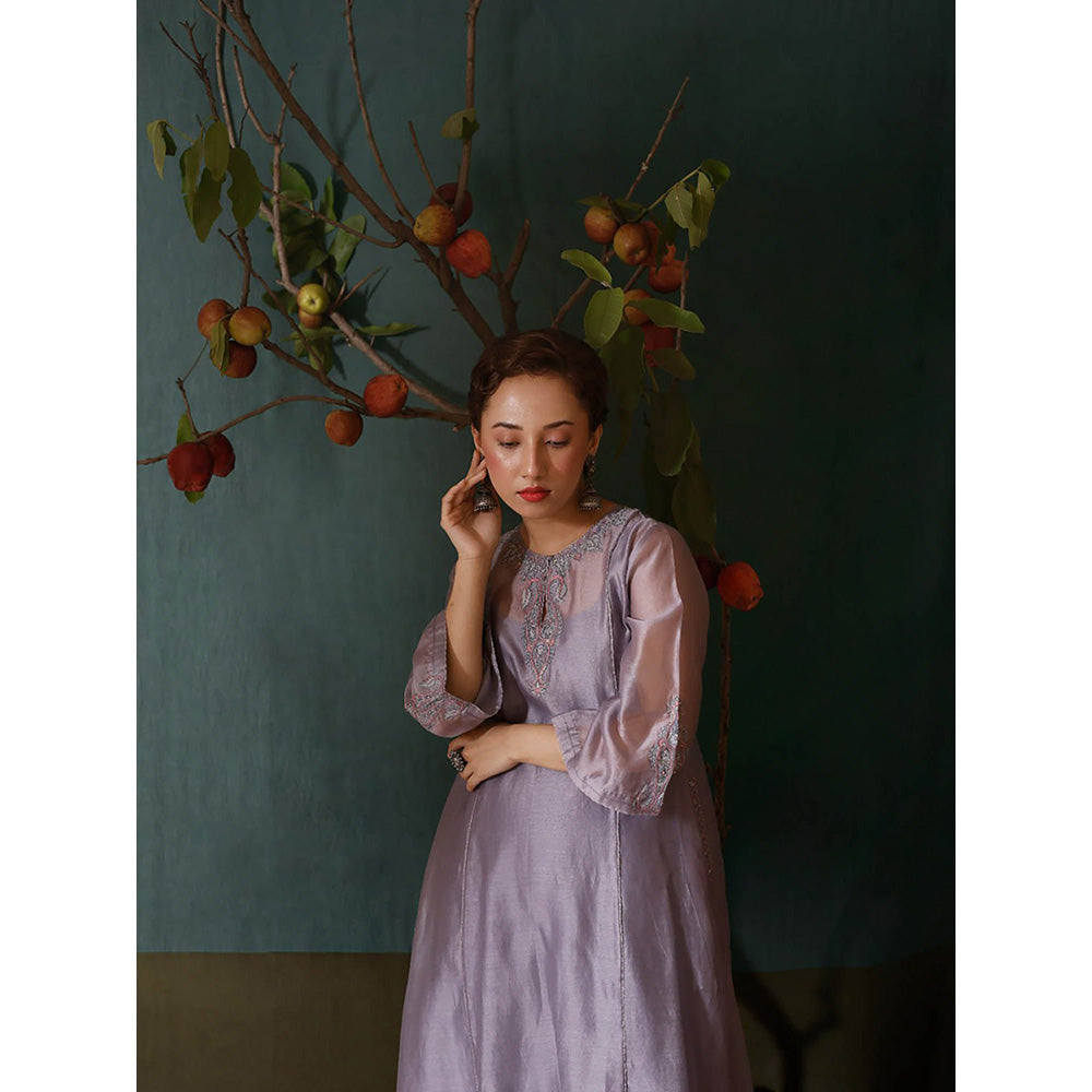 Chokhi Chorri Grey Kurta With Pant (Set of 2)