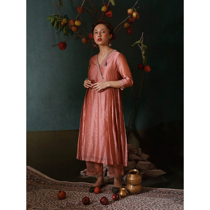 Chokhi Chorri Pink Kurta With Pant (Set of 2)