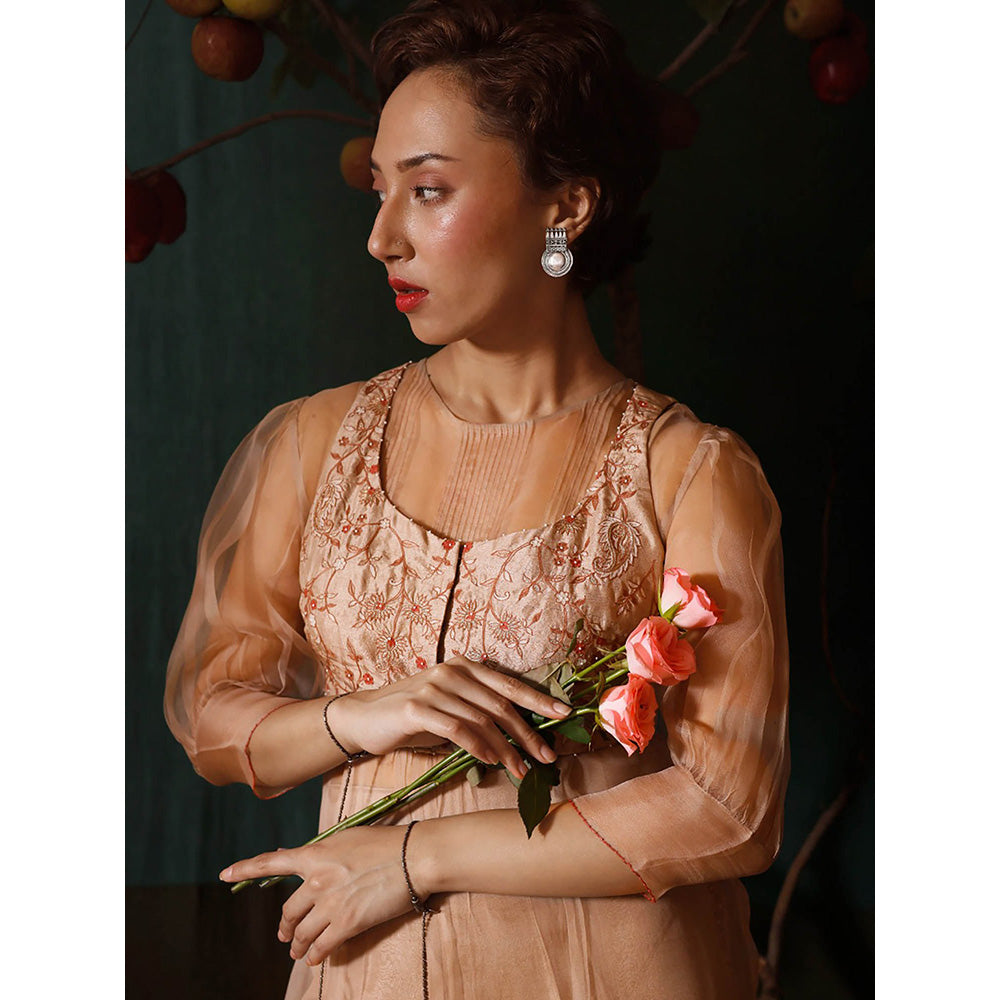 Chokhi Chorri Beige Kurta With Pant And Jacket (Set of 3)