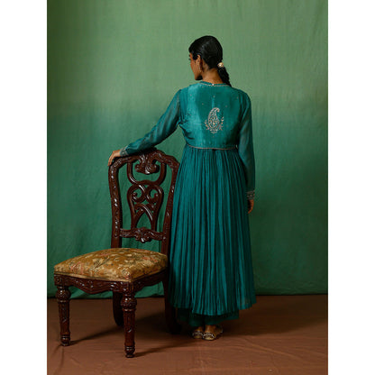 Chokhi Chorri Green Kurta With Pant And Jacket (Set of 3)