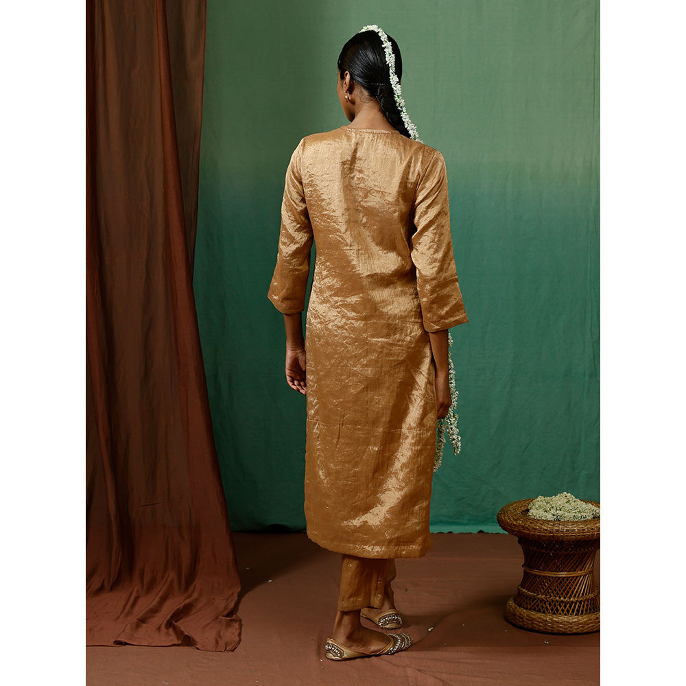 Chokhi Chorri Beige Kurta With Pant (Set of 2)