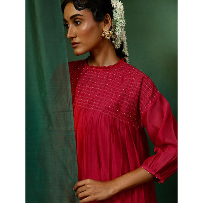 Chokhi Chorri Pink Kurta With Slip And Pant (Set of 3)