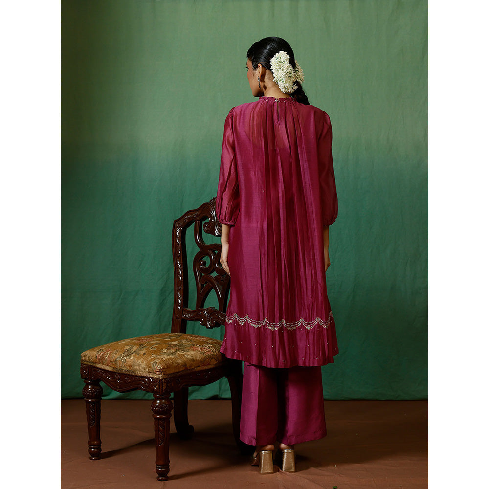 Chokhi Chorri Burgundy Kurta With Inner And Pant (Set of 3)