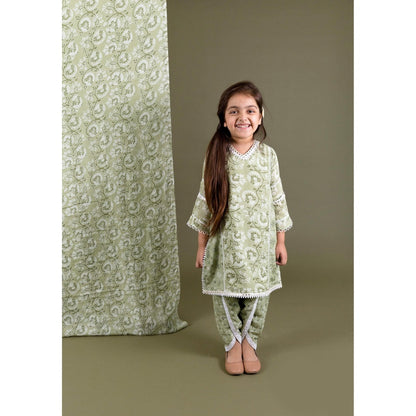Chotibuti Green Muslin Kurta Dhoti with Dhoti Pant