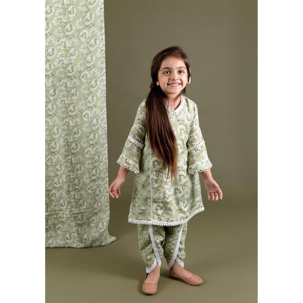 Chotibuti Green Muslin Kurta Dhoti with Dhoti Pant
