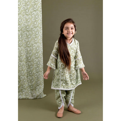 Chotibuti Green Muslin Kurta Dhoti with Dhoti Pant
