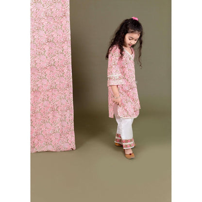 Chotibuti Pink Block Printed Kurta With Pants