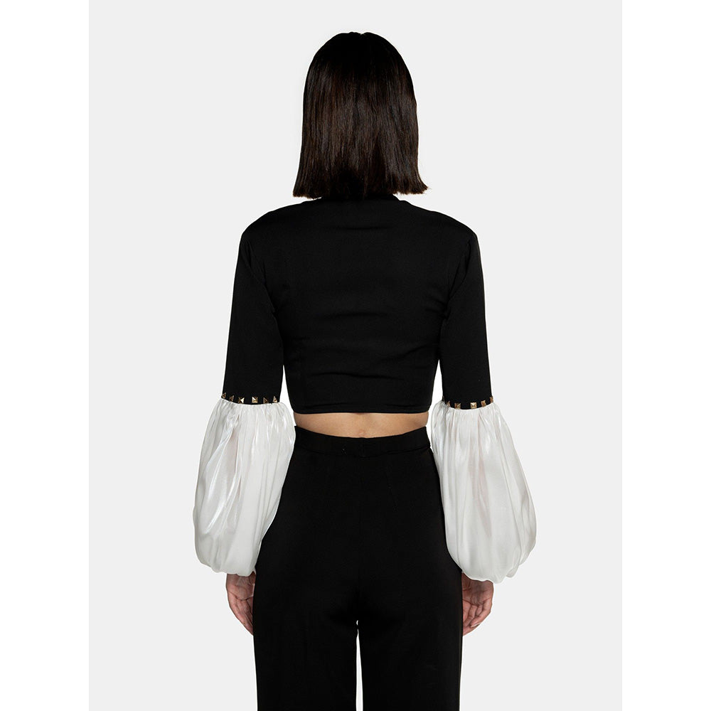 CILVR Women's Black and White Metal Studded Crop Top