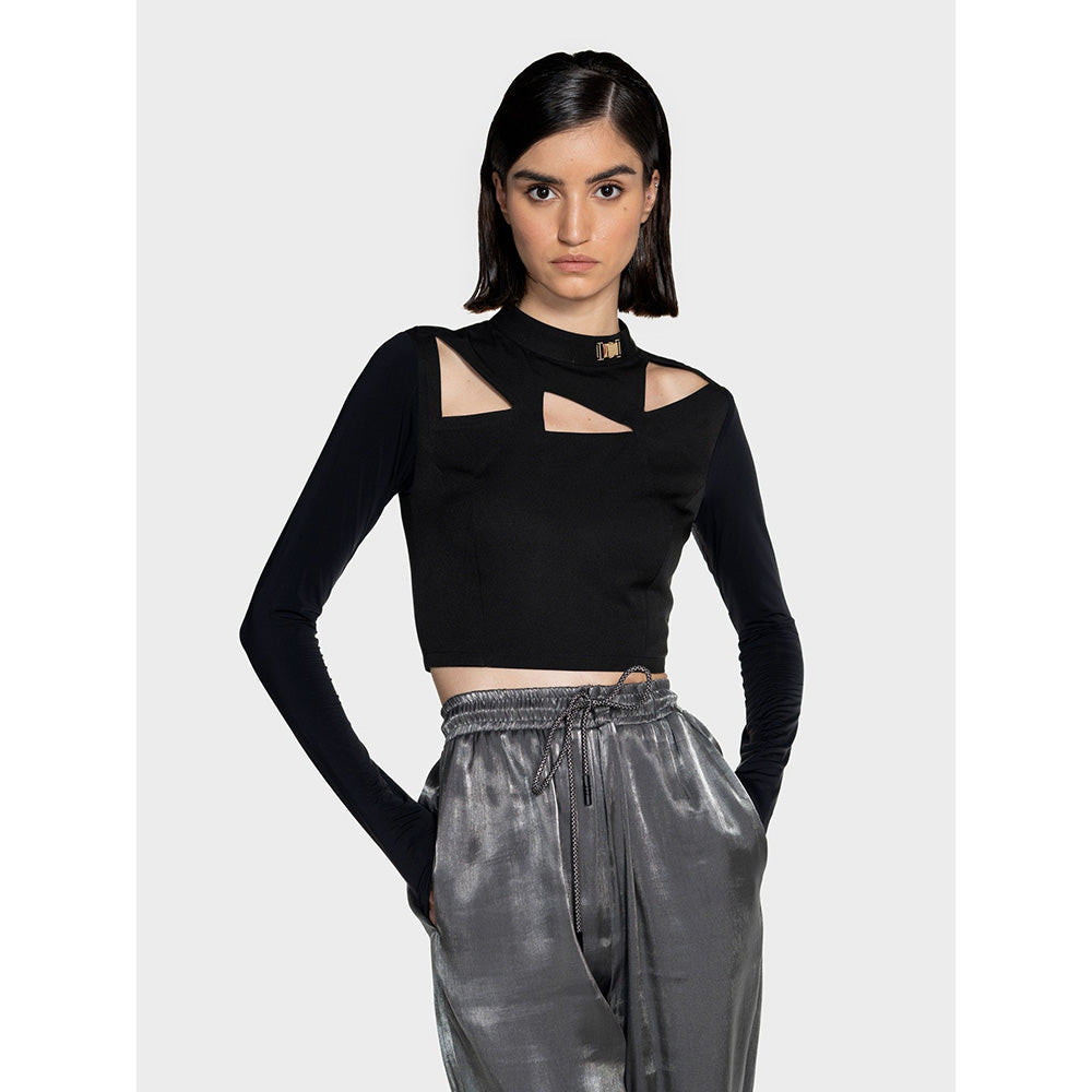 CILVR Women's Black Solid Cut Out Crop Top