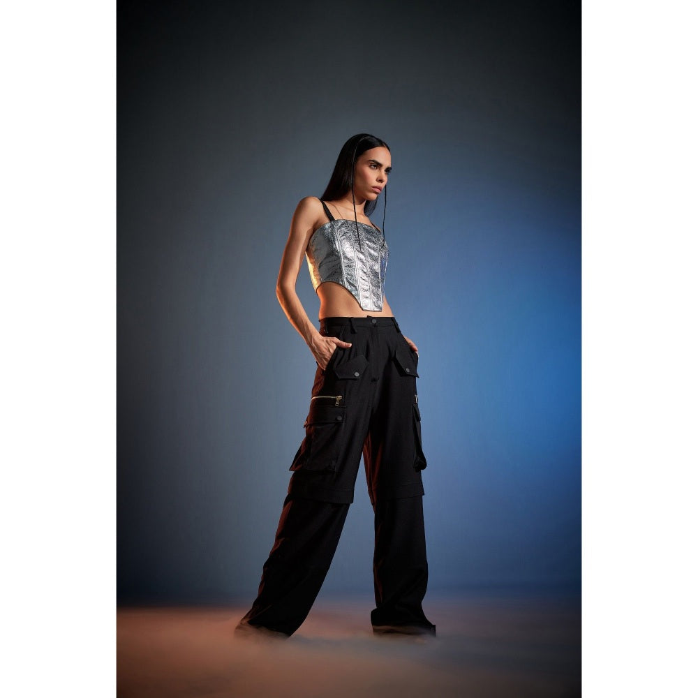 CILVR Women's Black Cargo Pant