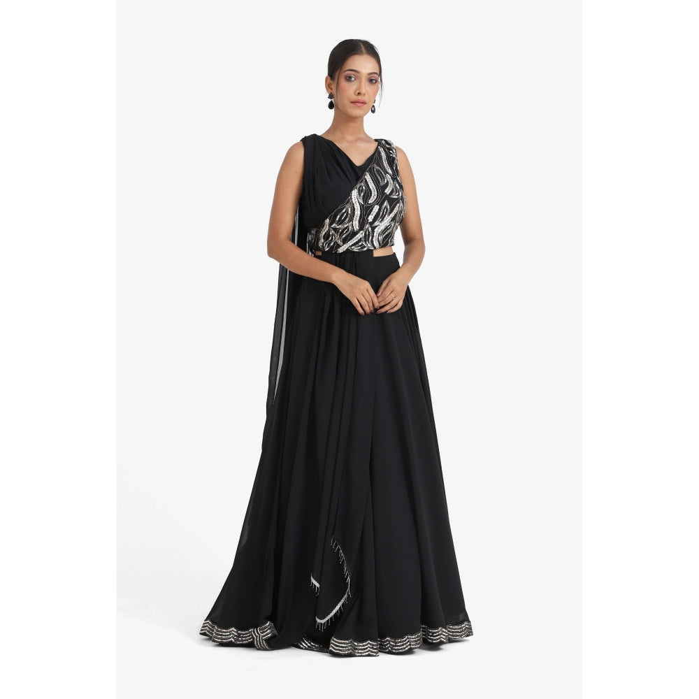 Closet Aura Embroidered Lehenga & Blouse with Dupatta (Set of 3)