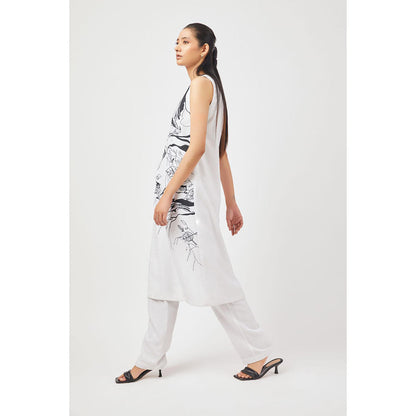 Contemponari Anika White Kurta with Pant