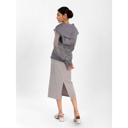 Contemponari Aelora Grey Top With Belt
