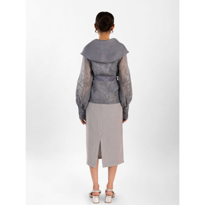 Contemponari Aelora Grey Top With Belt