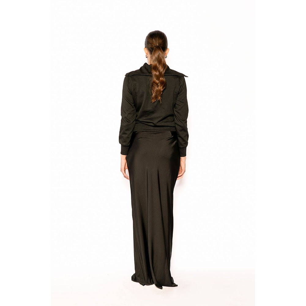 Contemponari Black Solid Full Sleeves Nestor Top