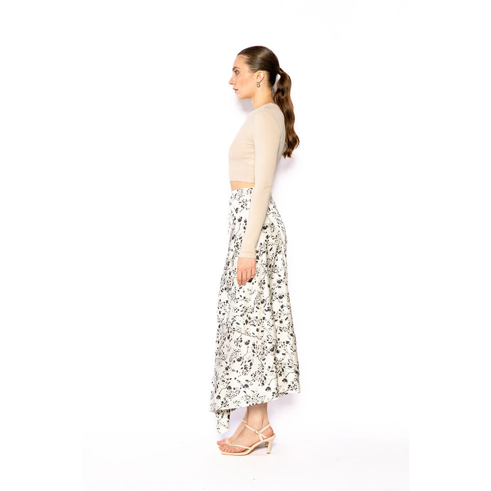 Contemponari Women Lycra Printed White Skirt