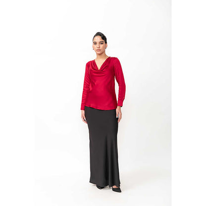 Contemponari Women Red Satin Solid Top