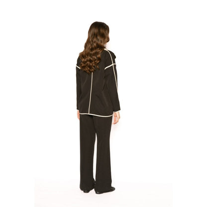 Contemponari Womens The Solid Black Shrug
