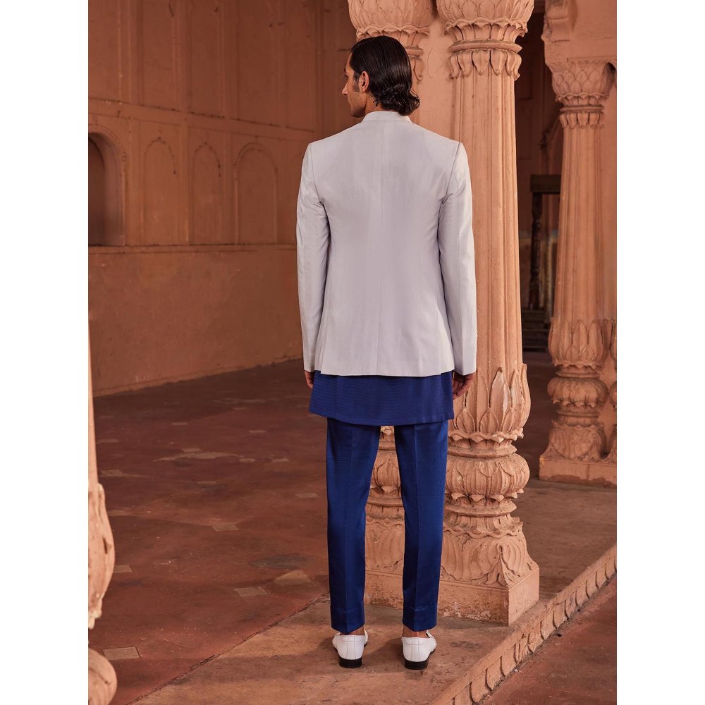 CONTRAST BY PARTH Blue Bagh Jacket with Kurta and Pant (Set of 3)
