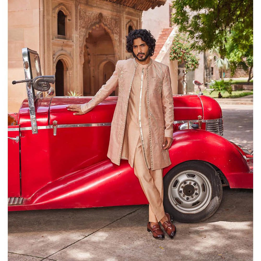 CONTRAST BY PARTH Peach Rabata Open Sherwani with Kurta and Pant (Set of 3)