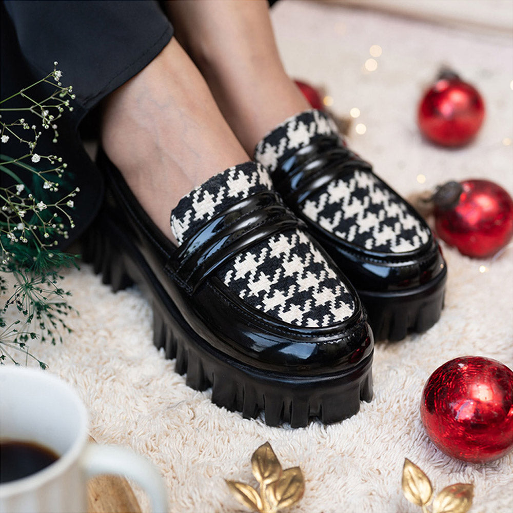 Coral Haze Vegan Leather Womem Platform Loafers Black