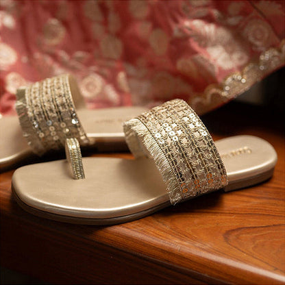 Coral Haze Kinari Gold Kolhapuris