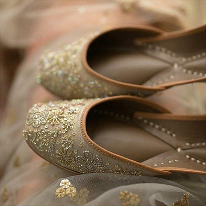 Coral Haze Women Grey Chandni Juttis