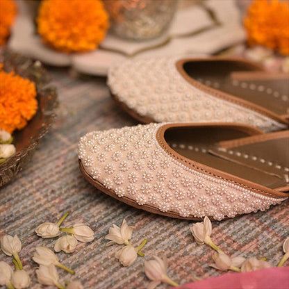 Coral Haze Geet Women Beige Juttis