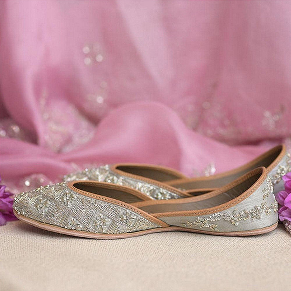 Coral Haze Mahnoor Silver Sandals