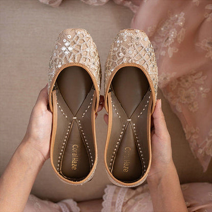 Coral Haze Nazuk Beige Juttis