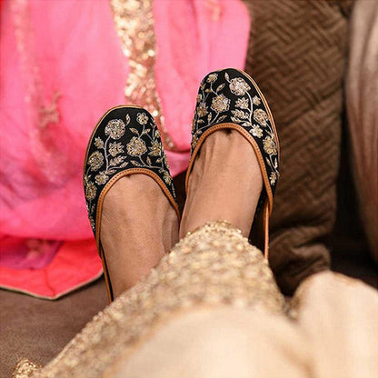 Coral Haze Valerie Black Juttis