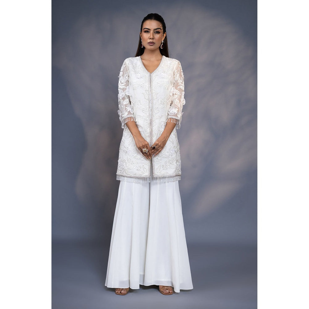 Daatri by meenakshi kakkar White 3D Embroidered Jacket with Flared Sharara (Set of 2)