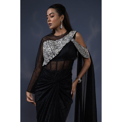 Daatri by meenakshi kakkar Drape Corset Black Gown Saree with Stitched Blouse