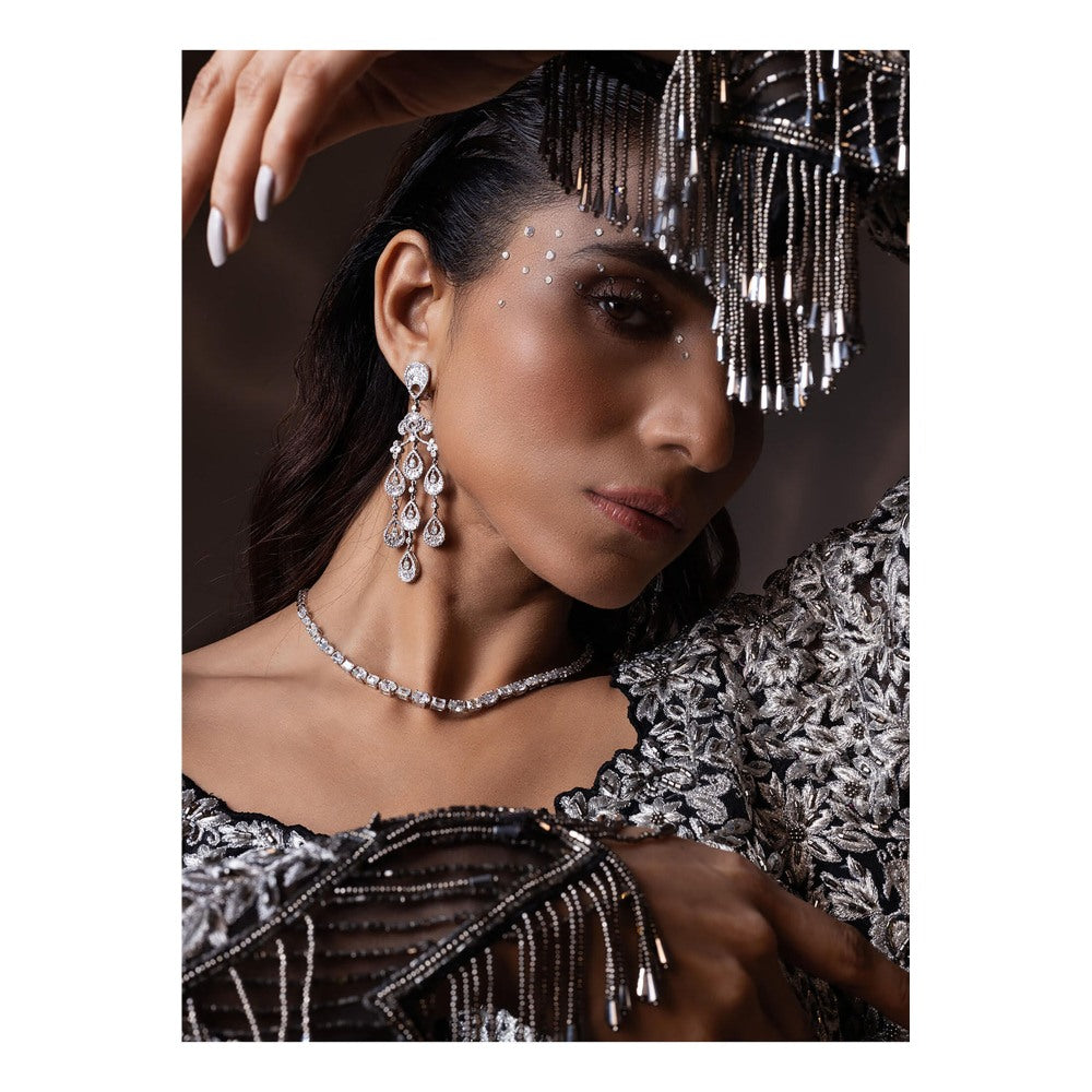 Daatri by meenakshi kakkar Embroidered Black Drape Saree with Stitched Blouse