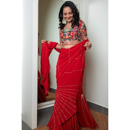 Daatri by meenakshi kakkar Red Kali Saree with Stitched Blouse