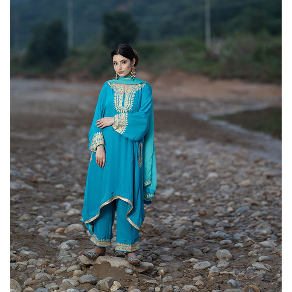 Daljit Sudan Round Sleeves Teal Aari Suit (Set of 3)