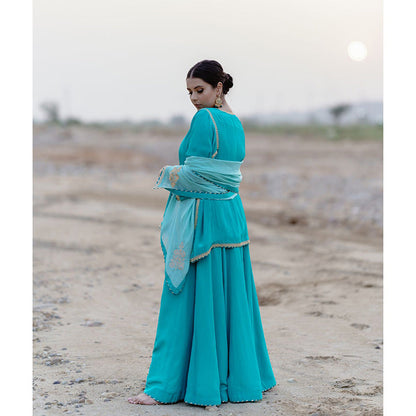 Daljit Sudan Aqua Crepe Embroidered Flowy Lehenga (Set of 3)