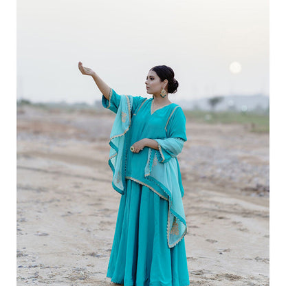 Daljit Sudan Aqua Crepe Embroidered Flowy Lehenga (Set of 3)